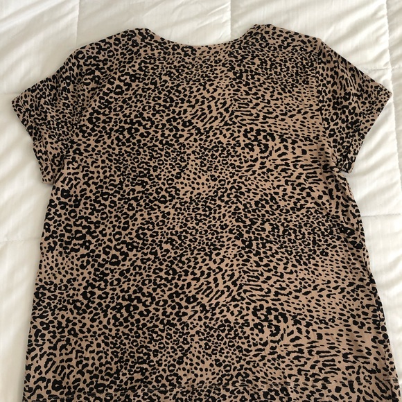 NWOT Animal Print LOFT Crew Tee - Picture 3 of 5